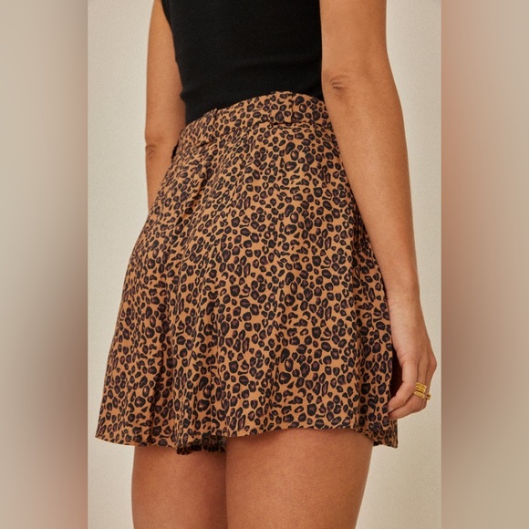 Reformation Cheetah Skirt - Picture 2 of 9